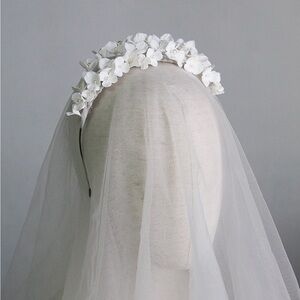 Elegant White Bridal Floral Headband Handmade Crown with Pearls